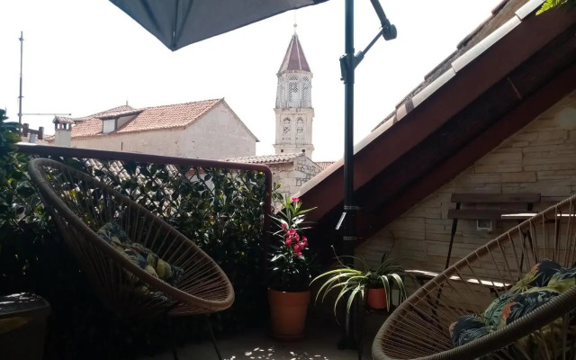 Apartments & Rooms Trogir Stars