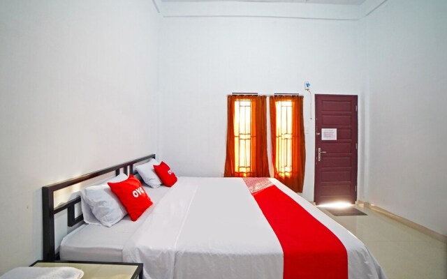 OYO 90618 Hanania House Syariah