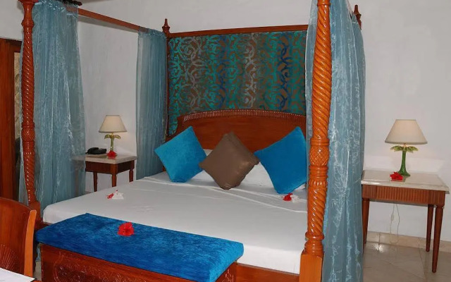 Sunset Beach Hotel