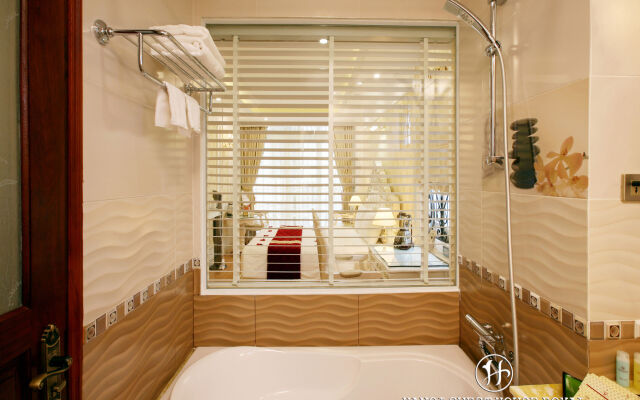 Hanoi Hotel Royal