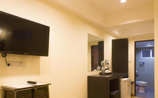 Suan Dok Gate Guesthouse