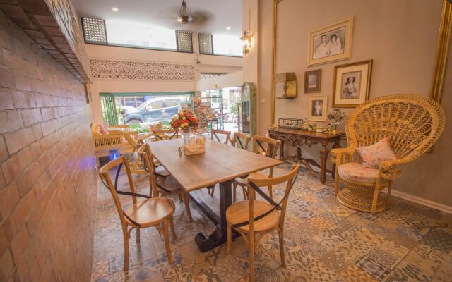 Si Phum Heritage Boutique Bed & Breakfast