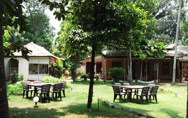Vedanta Wake Up! Alleppey - Backwaters