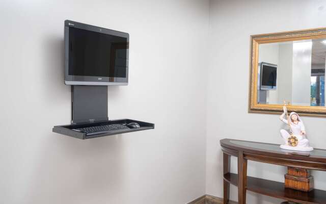 Super 8 by Wyndham Murfreesboro