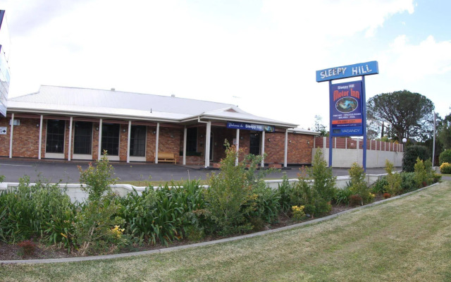 Sleepy Hill Motor Inn