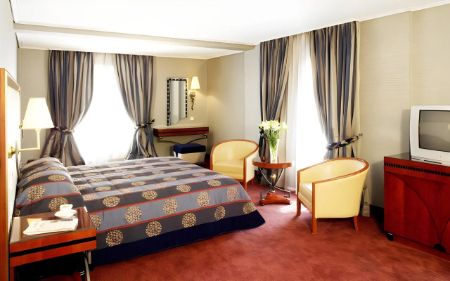 Piraeus Theoxenia Hotel