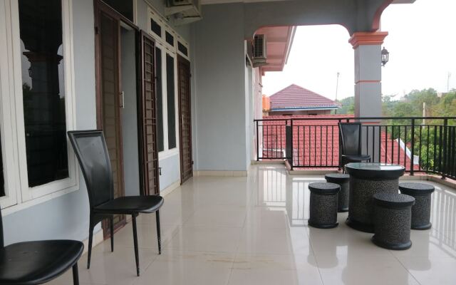 OYO 1156 Fanybella Homestay