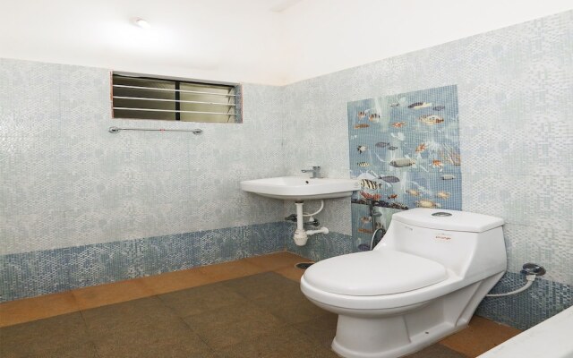 OYO 15843 SJ Residency