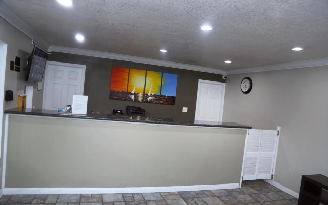 Anaheim Executive Inn & Suites