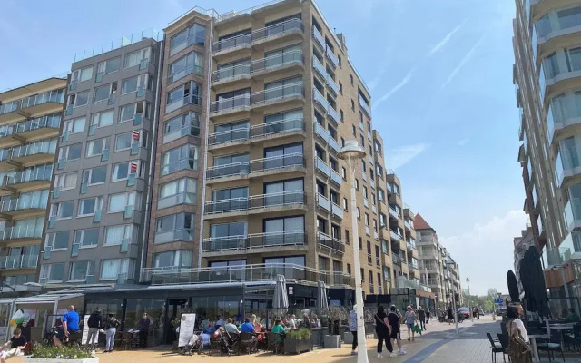 Apartment in Nieuwpoort for 6 Person