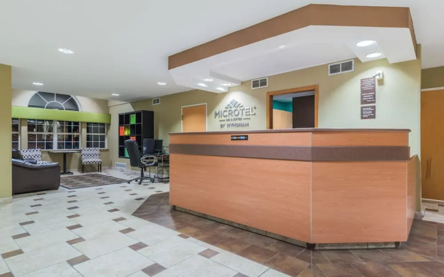 Microtel Inn And Suites Philadelphia