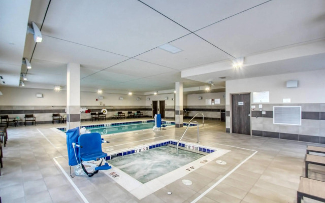 Courtyard by Marriott Fargo