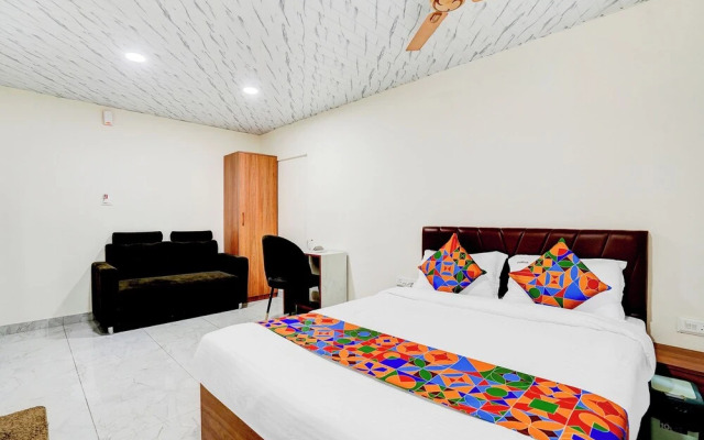 FabHotel Omkar & Lodging - phoenix market city