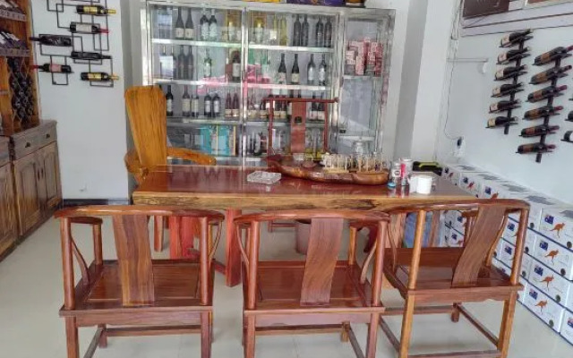 Tianhong Business Hostel