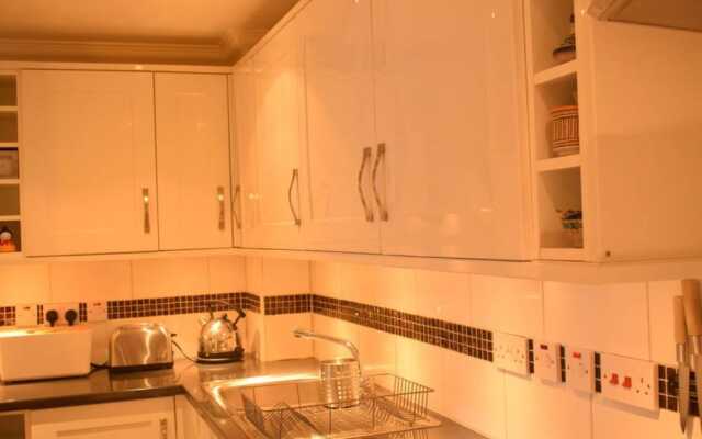 Stunning 2 Bedroom Property in London Fields