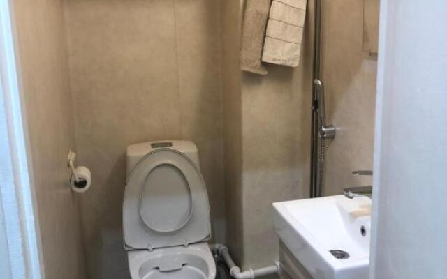 Studio in the center with free private parking