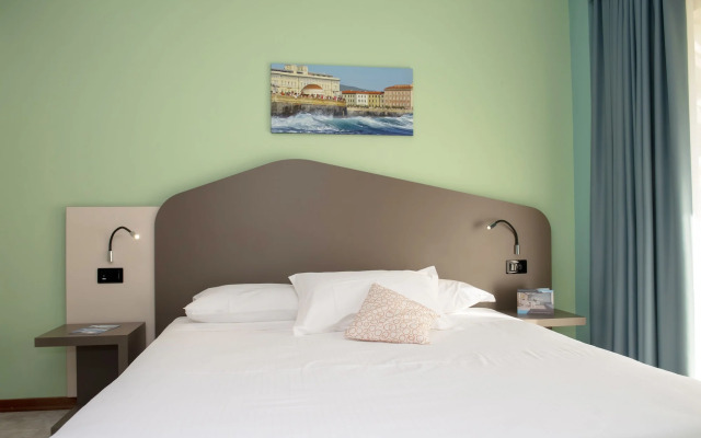 Suites Marilia Apartments