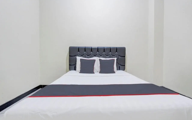 Hotel O Solo near Solo Safari formerly RR Guesthouse