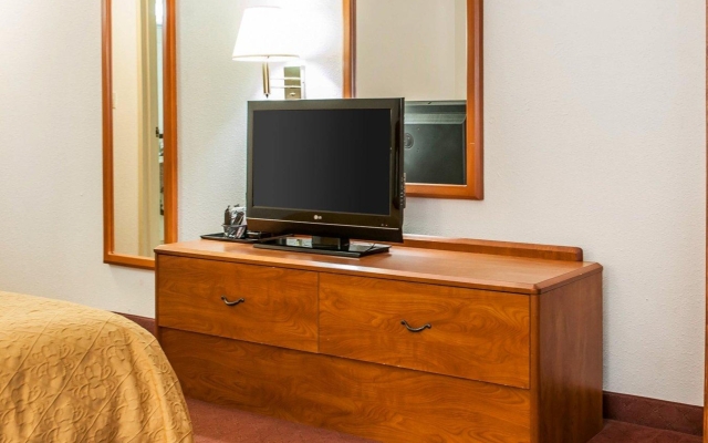 Comfort Inn & Suites Porter near Indiana Dunes