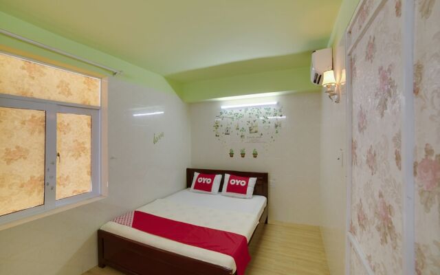 Vinh Hoa Hotel by OYO Rooms