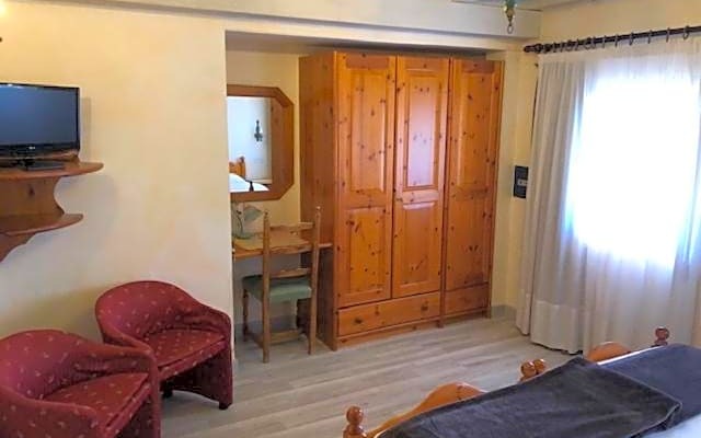 Hotel Paradiso