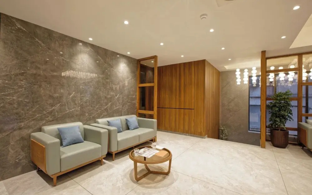 Hotel Plenteous Inn
