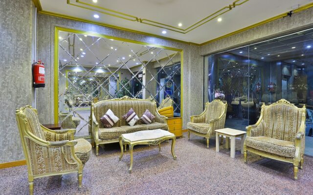 OYO 440 Edraj Furnished Units