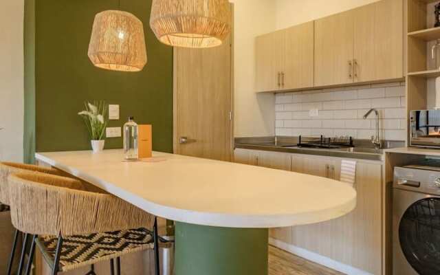 w Beautiful Loft With Balcony in Laureles