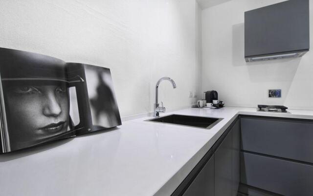 Emilia Suite Express