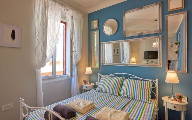 Old City Romantic Studios