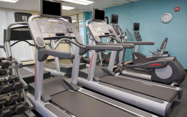 Fairfield Inn & Suites Canton South