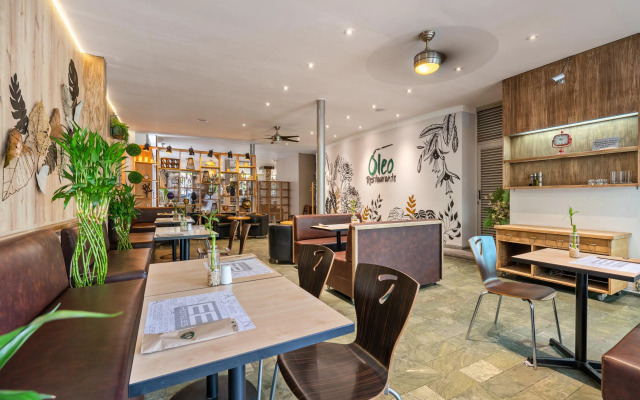 Novelty Suites Hotel