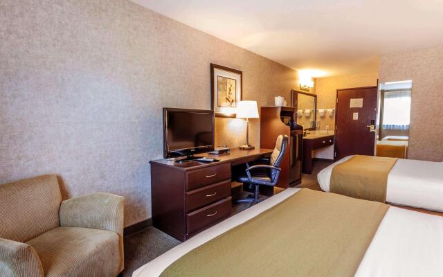 Quality Inn Near Seattle Premium Outlets Arlington