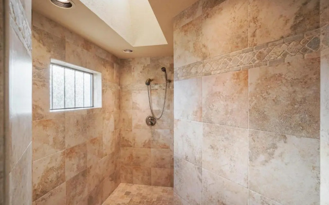 Awbrey-Ac-By Dt-4Br/2.5Ba