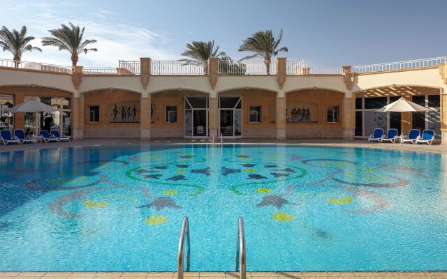 Palm Royale Resort - Soma Bay