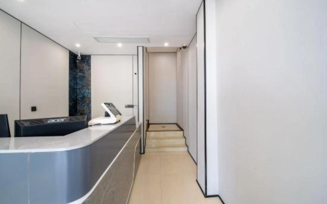 Yijin Hostel
