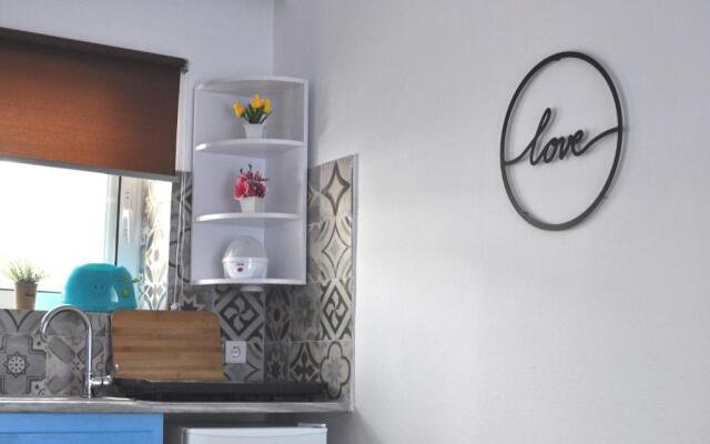 Kosinmyheart Apartment 11 & Studio10
