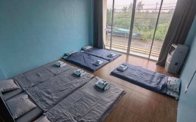 YYK Hostel 24H