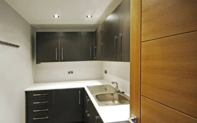 The Oars - Riverfront Property - From 300 Per Night