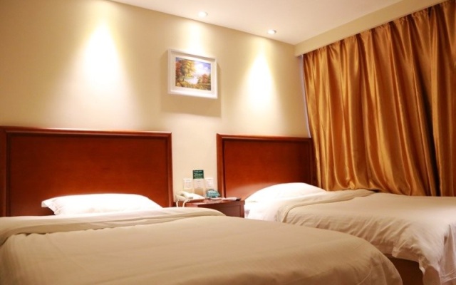 GreenTree Inn ShanDong JiNan East WenHua Road Taishan Technology Mansion Express Hotel – Guest Rooms – Jinan