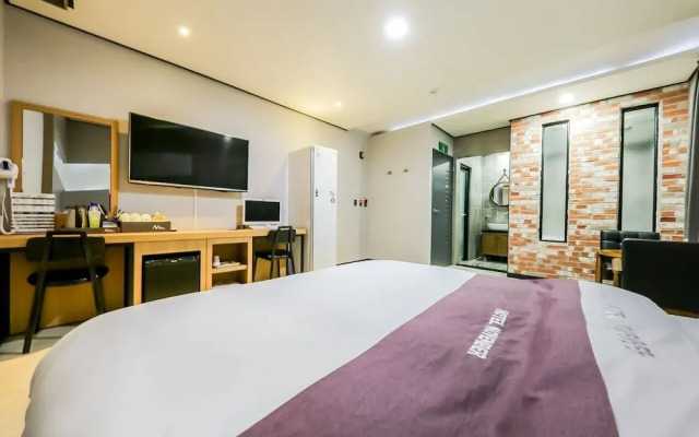 Seosan November Hotel