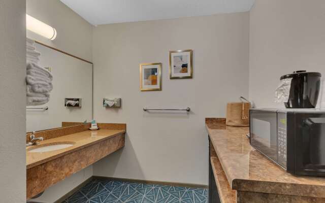 SureStay Hotel by Best Western Spicer