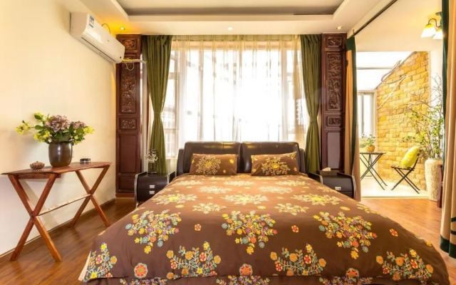 Shangri-la Linglong Inn