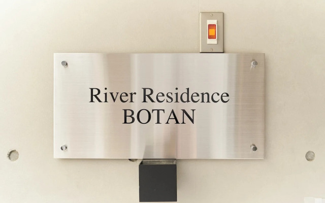 River Residence BOTAN