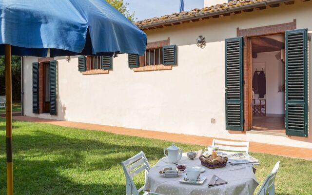 Montignana Apartments