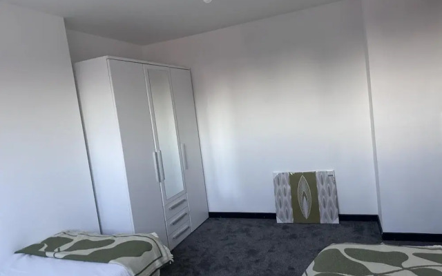 Cosy City Apartment in Manchester - man utd
