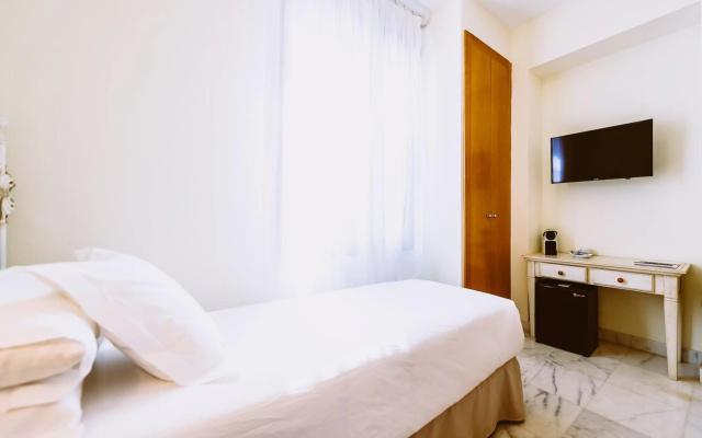 Basic Hotel Doña Manuela