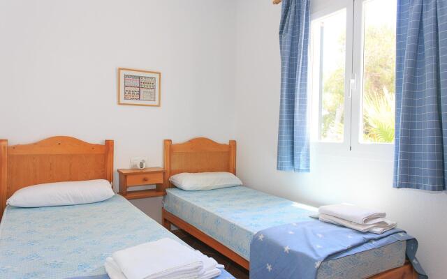 Villa Toymi Large Private Pool Walk to Beach Wifi - 2501