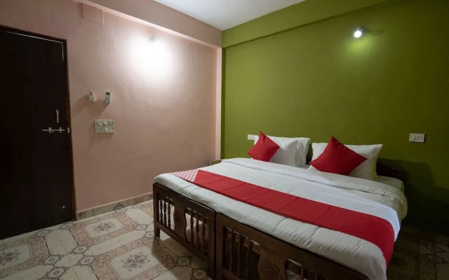 Coco Garden Bar & Restaurant by OYO Rooms