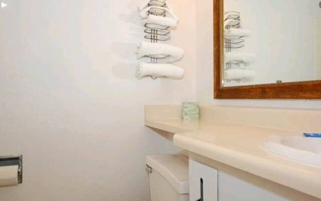 Regency Inn & Suites